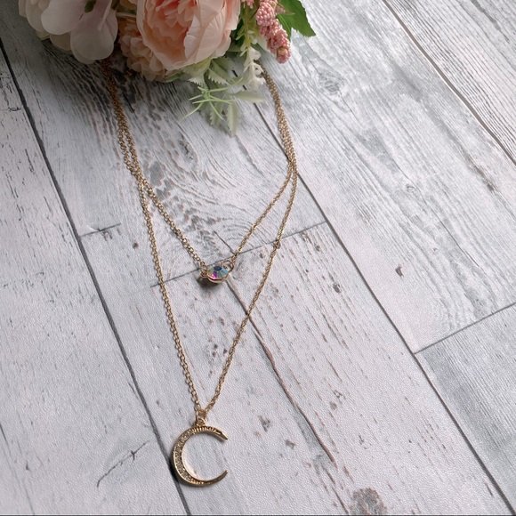 Jewelry - Vintage Moon necklace multi layer gold plated